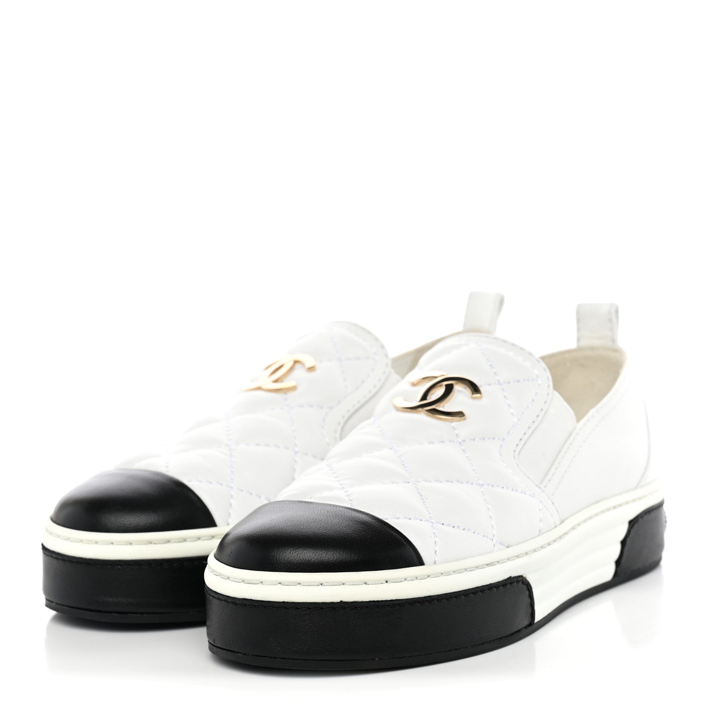 Lambskin Quilted Womens CC Stroll Sneakers 36 White