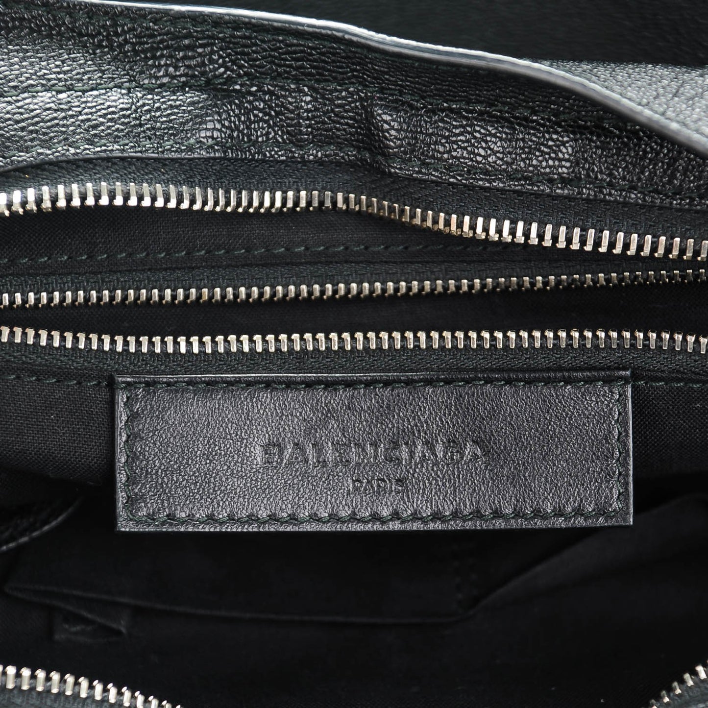 Chevre Silver Metallic Edge Hardware City Black