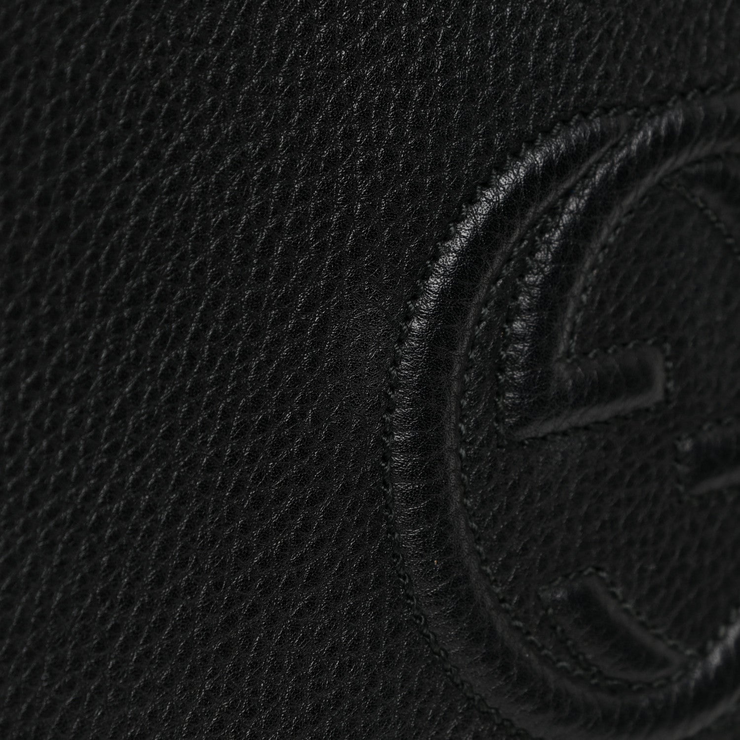 Gucci Pebbled Calfskin Medium Soho Flap Crossbody Black 16 of 17