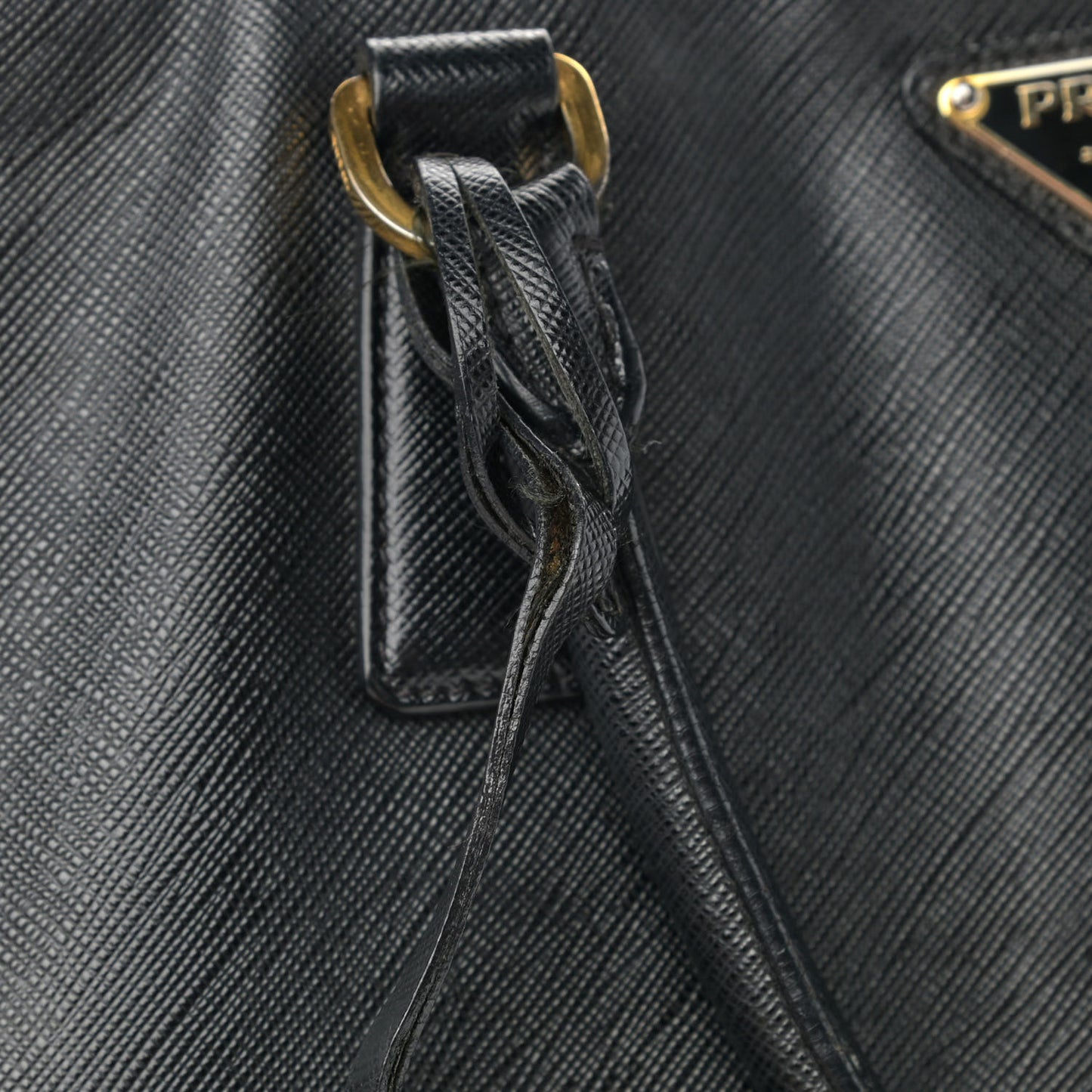 Saffiano Large Galleria Double Zip Tote Black