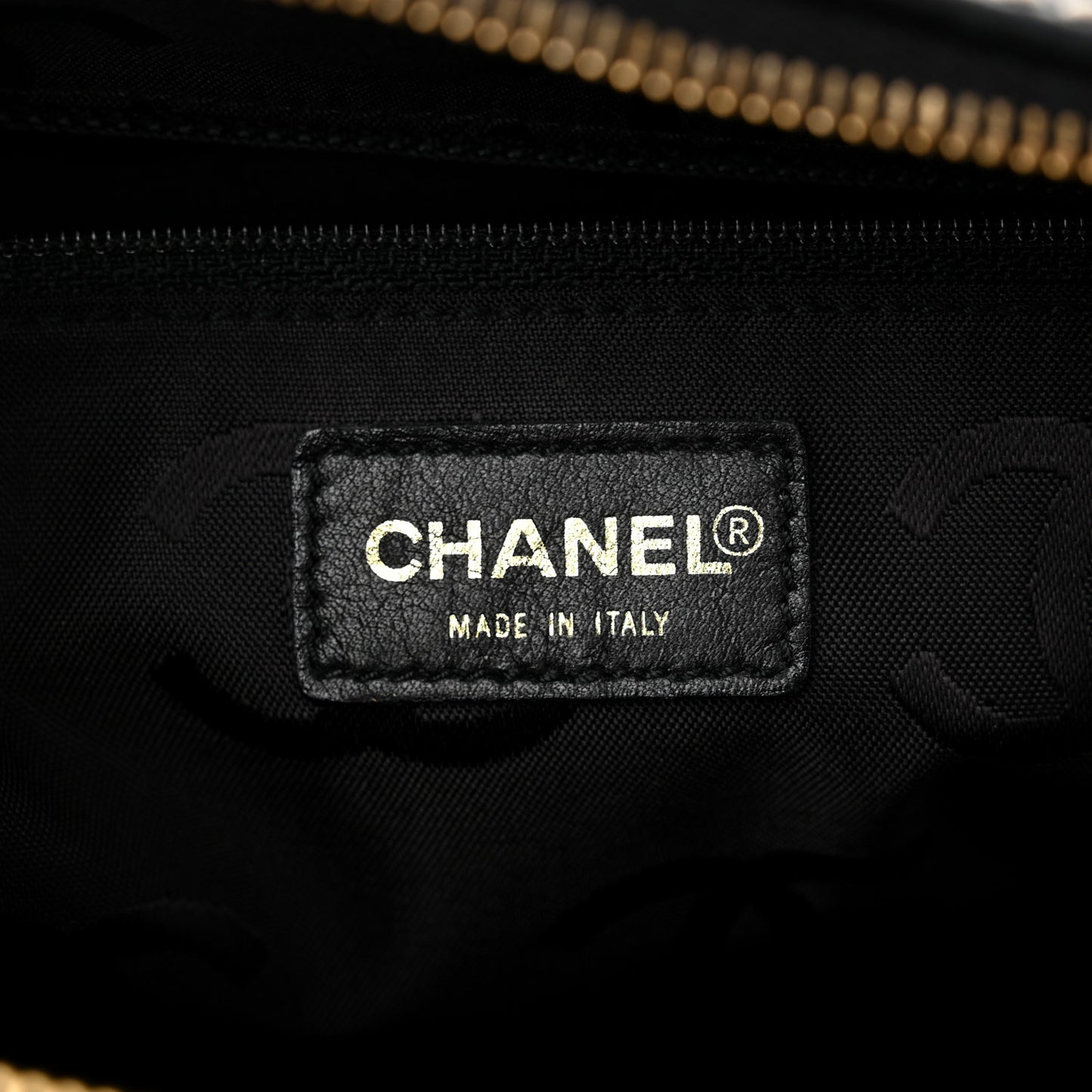 Calfskin Contrast Stitch Surpique Bowler Black