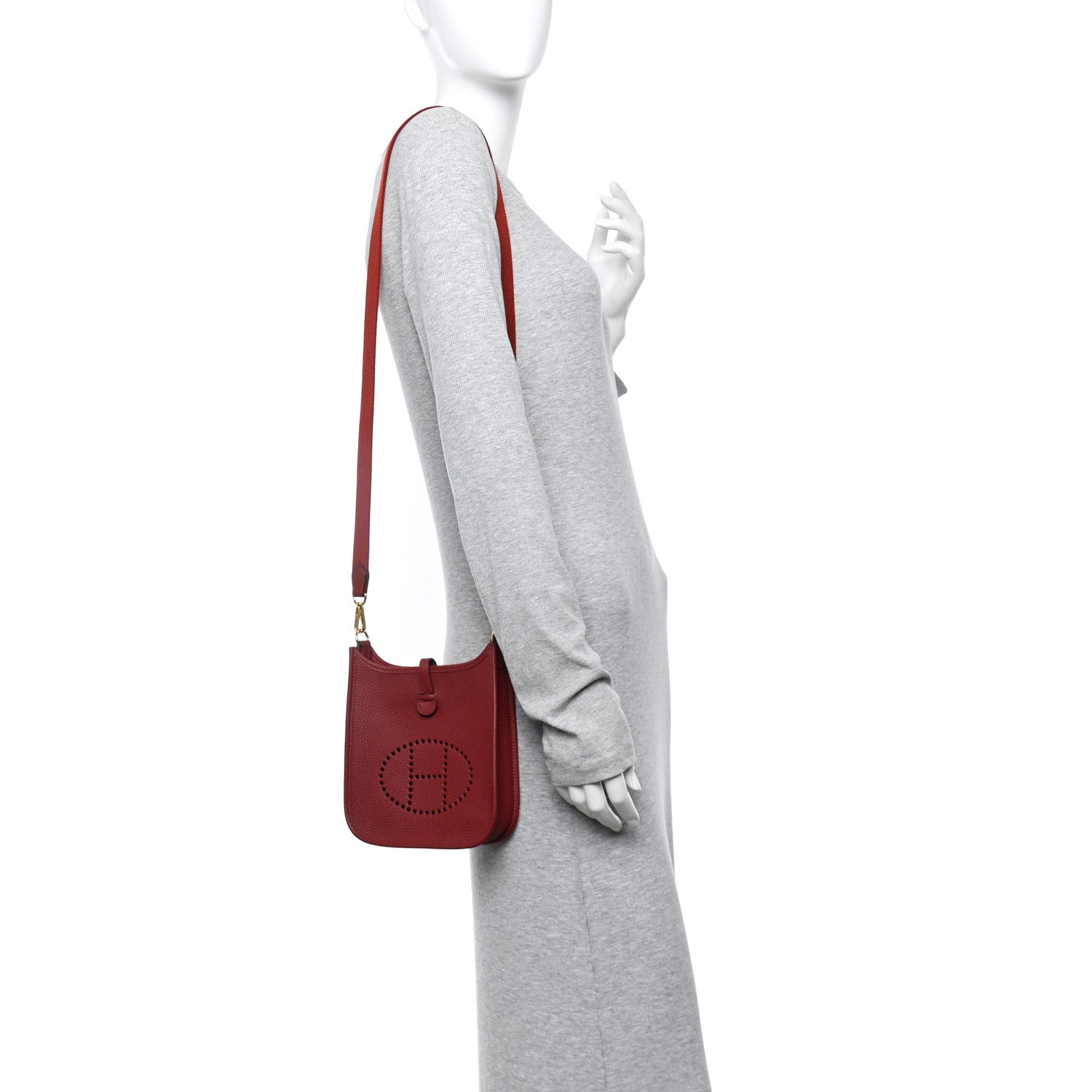 Hermes Taurillon Clemence Evelyne TPM Rouge H 2 of 11