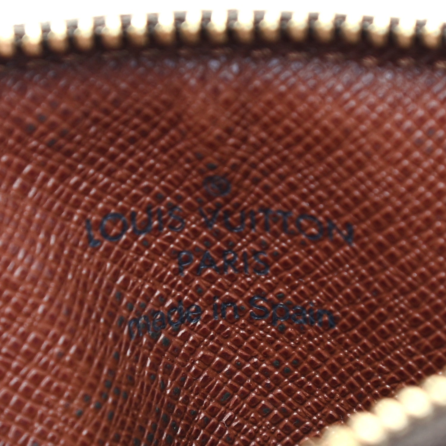 Louis Vuitton Monogram Schilling Coin Purse 6 of 6