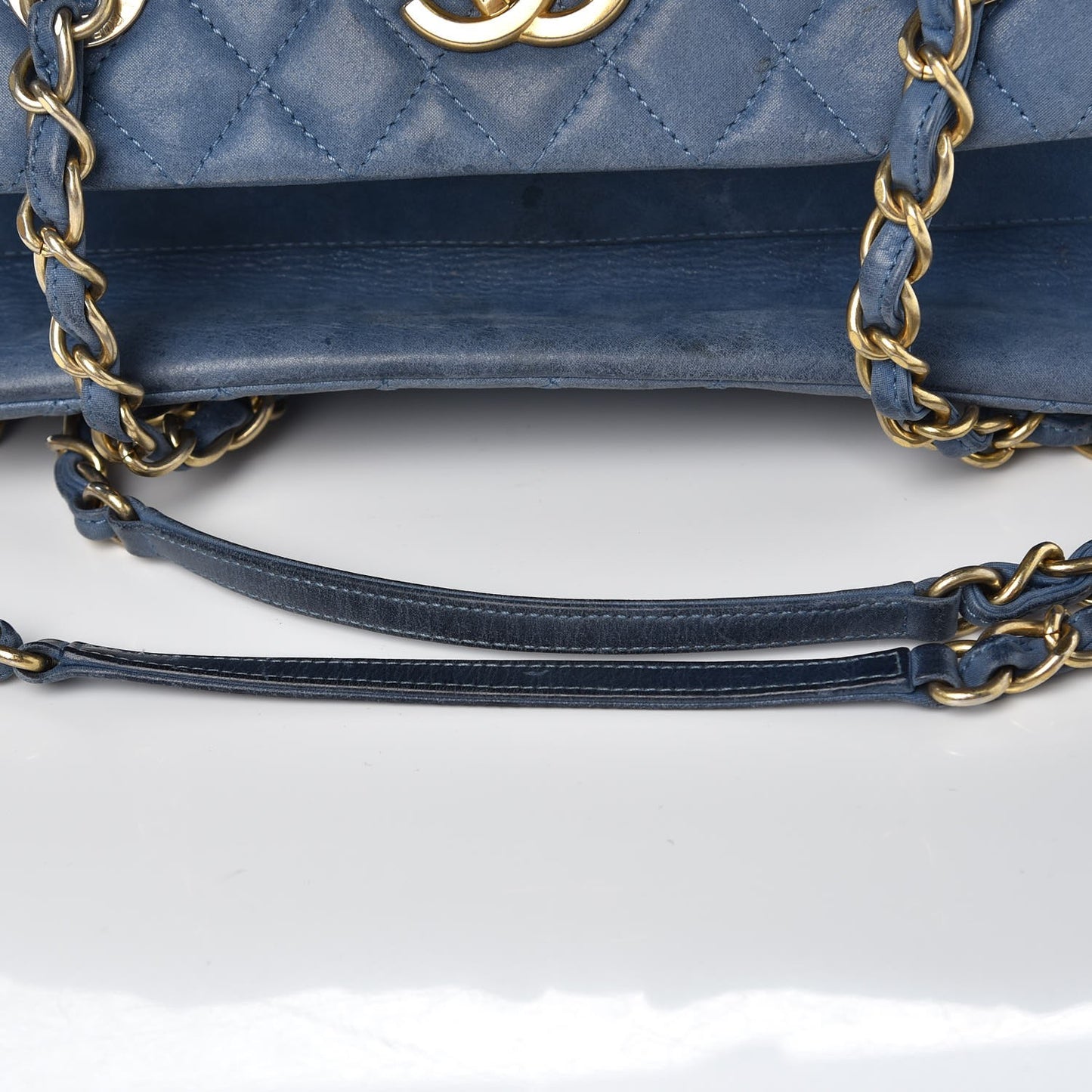 Iridescent Calfskin Chic Quilt Bowling Bag Blue