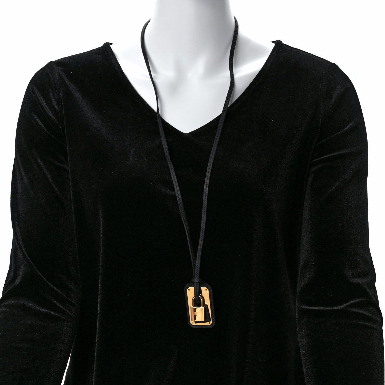 Hermes Swift Large O'Kelly Pendant Necklace Black 2 of 5
