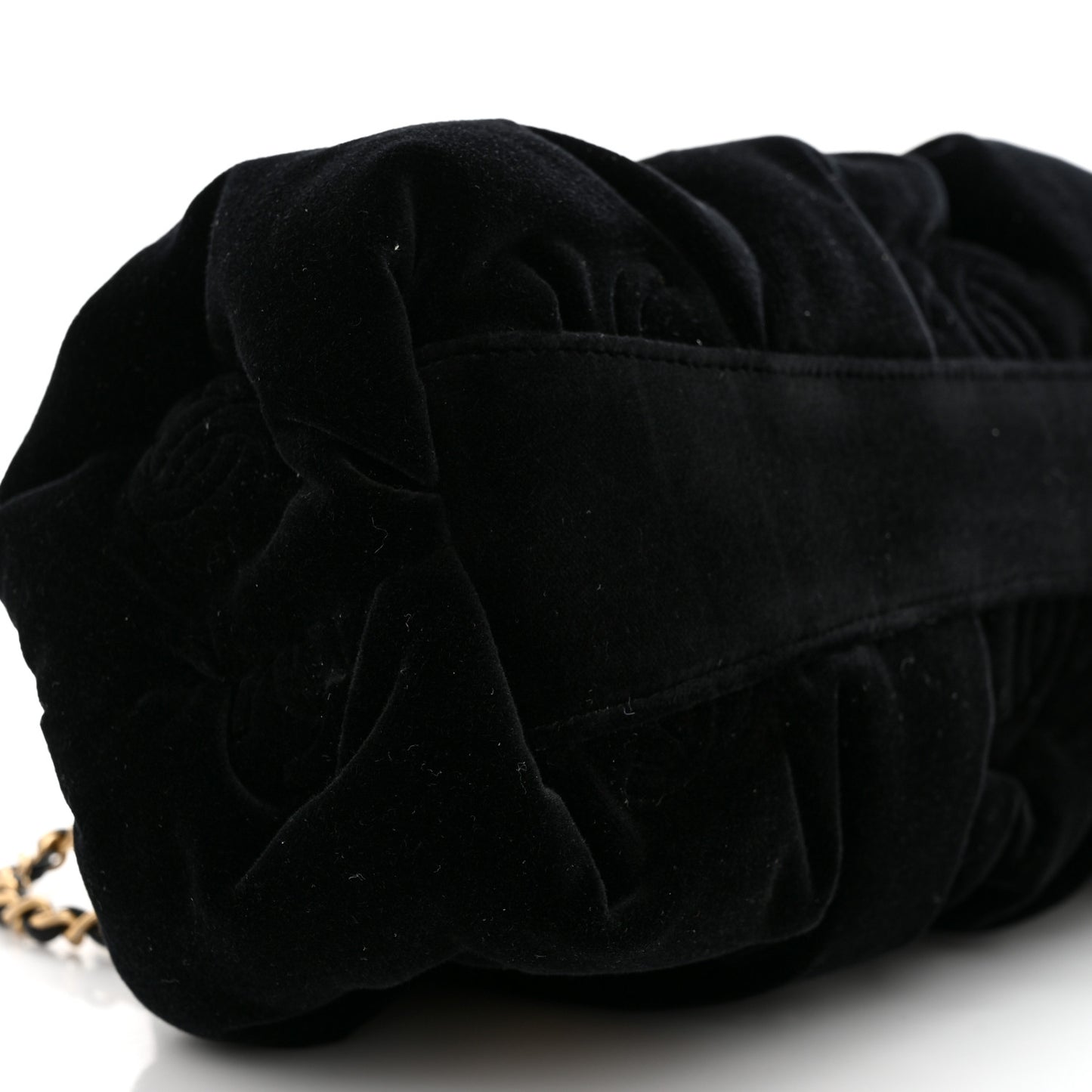 Velvet Enamel CC Kiss Lock Clutch Black