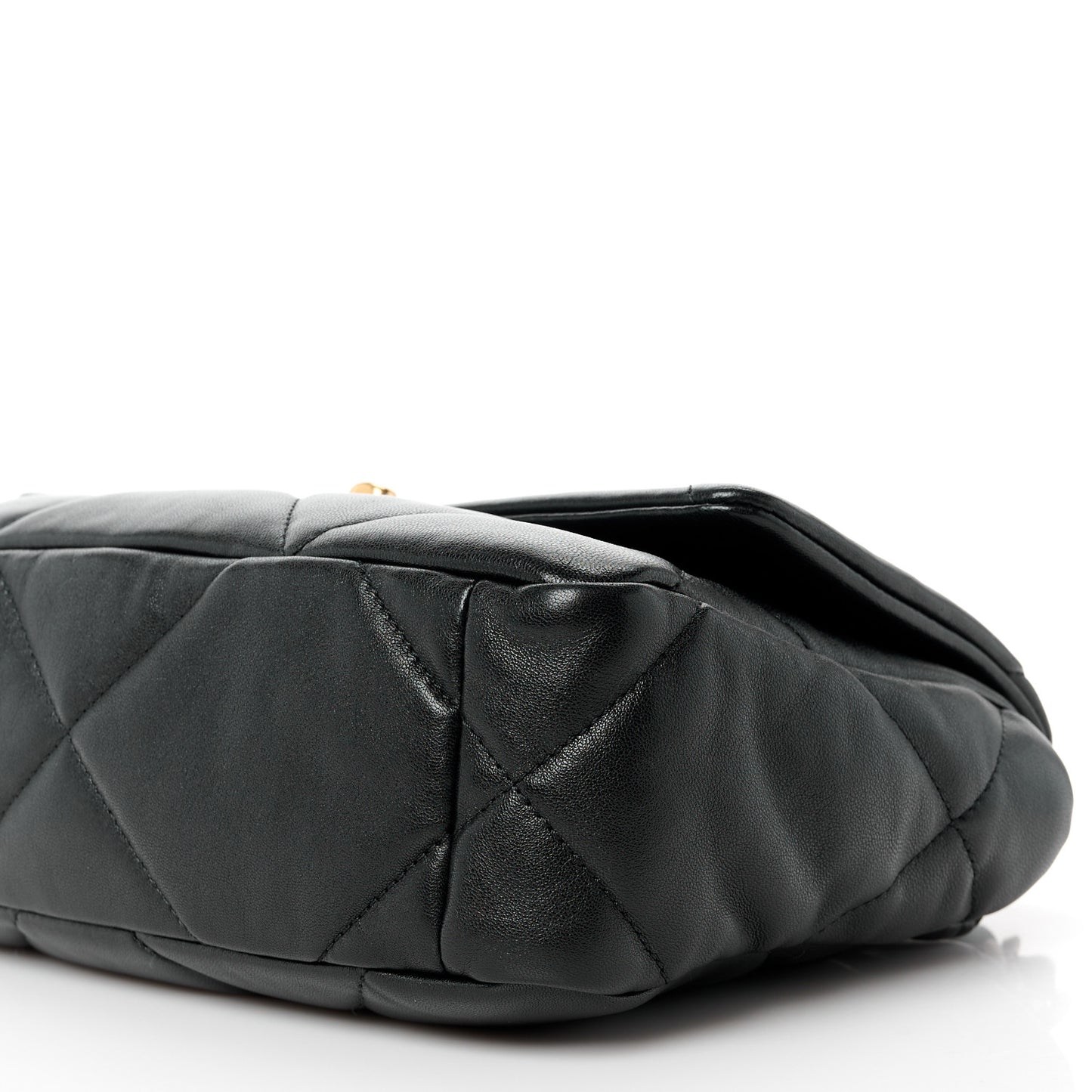 Lambskin Quilted Medium Chanel 19 Flap Black