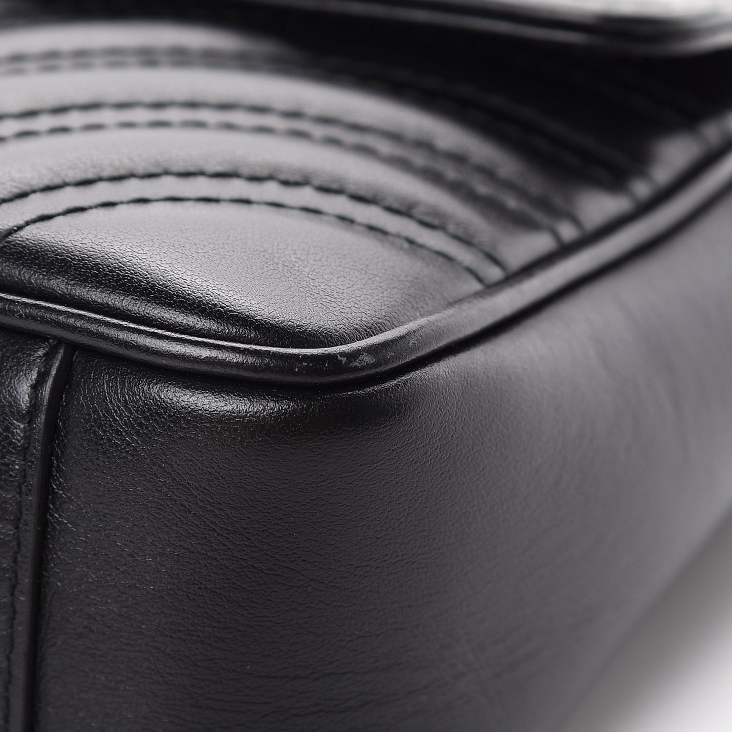 Calfskin Matelasse Mini GG Marmont Shoulder Bag Black