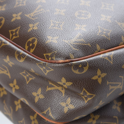 Louis Vuitton Monogram Reporter GM 19 of 20