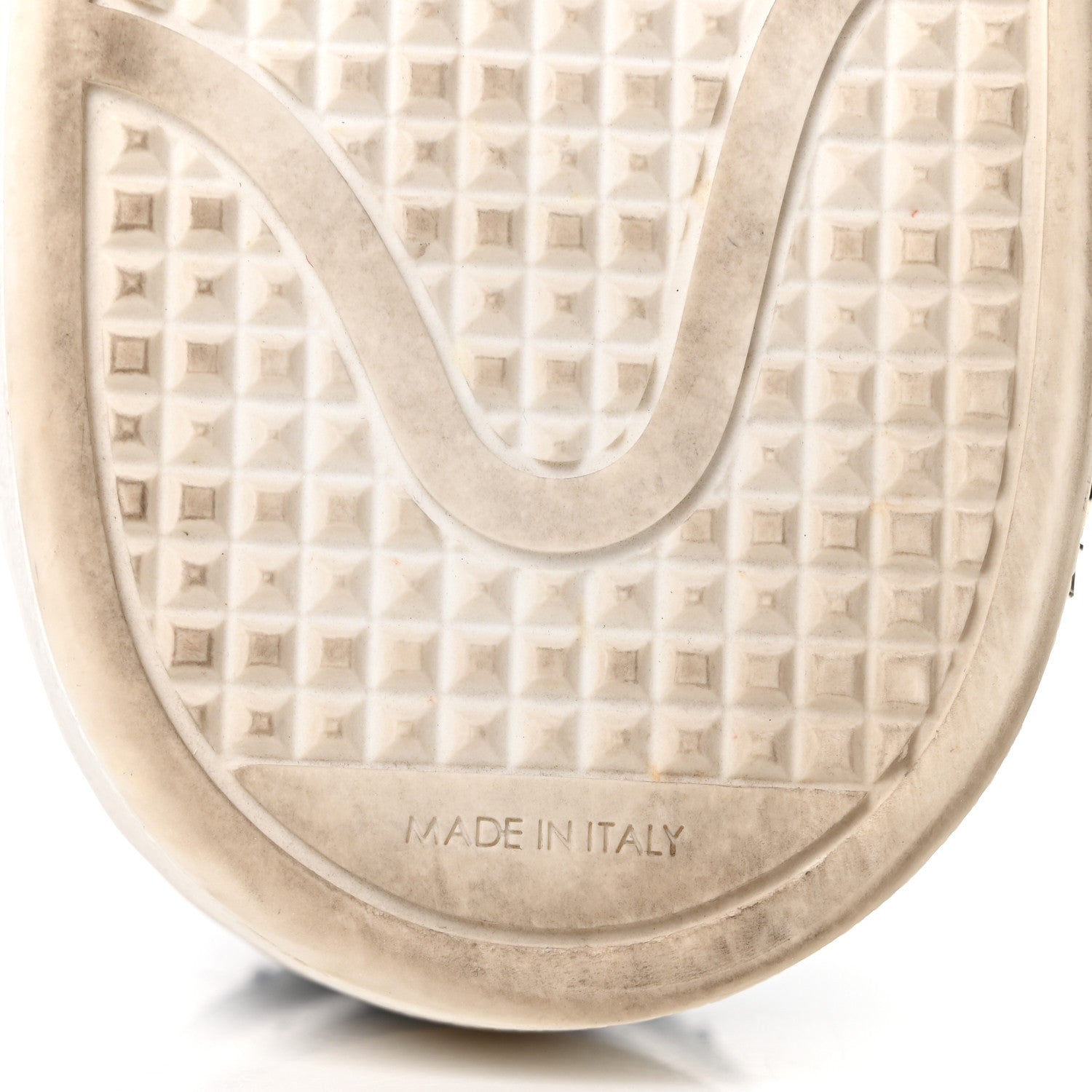 Louis Vuitton Patent Monogram Frontrow Sneakers 38 8 of 10