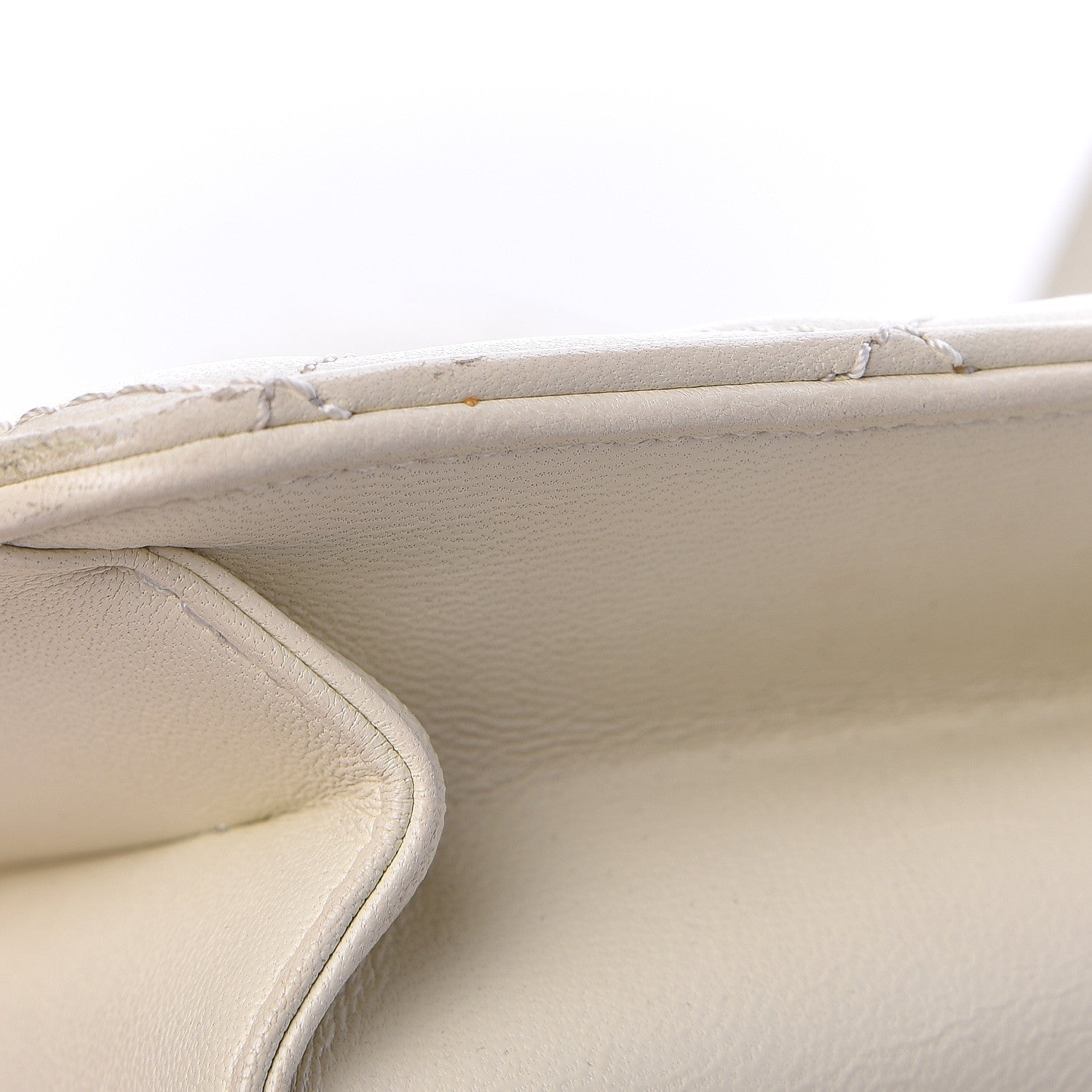 Chanel Sheepskin Quilted Beauty Lock Flap White 21 of 31