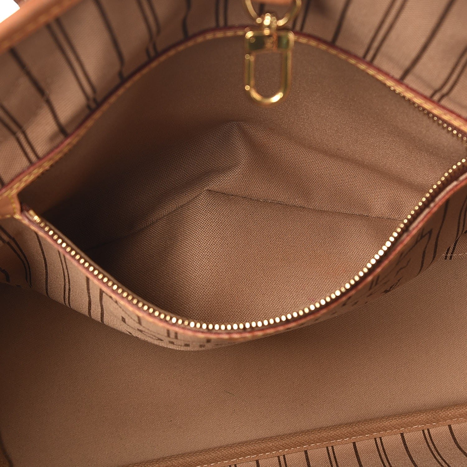 Louis Vuitton Monogram Neo Neverfull MM 11 of 25