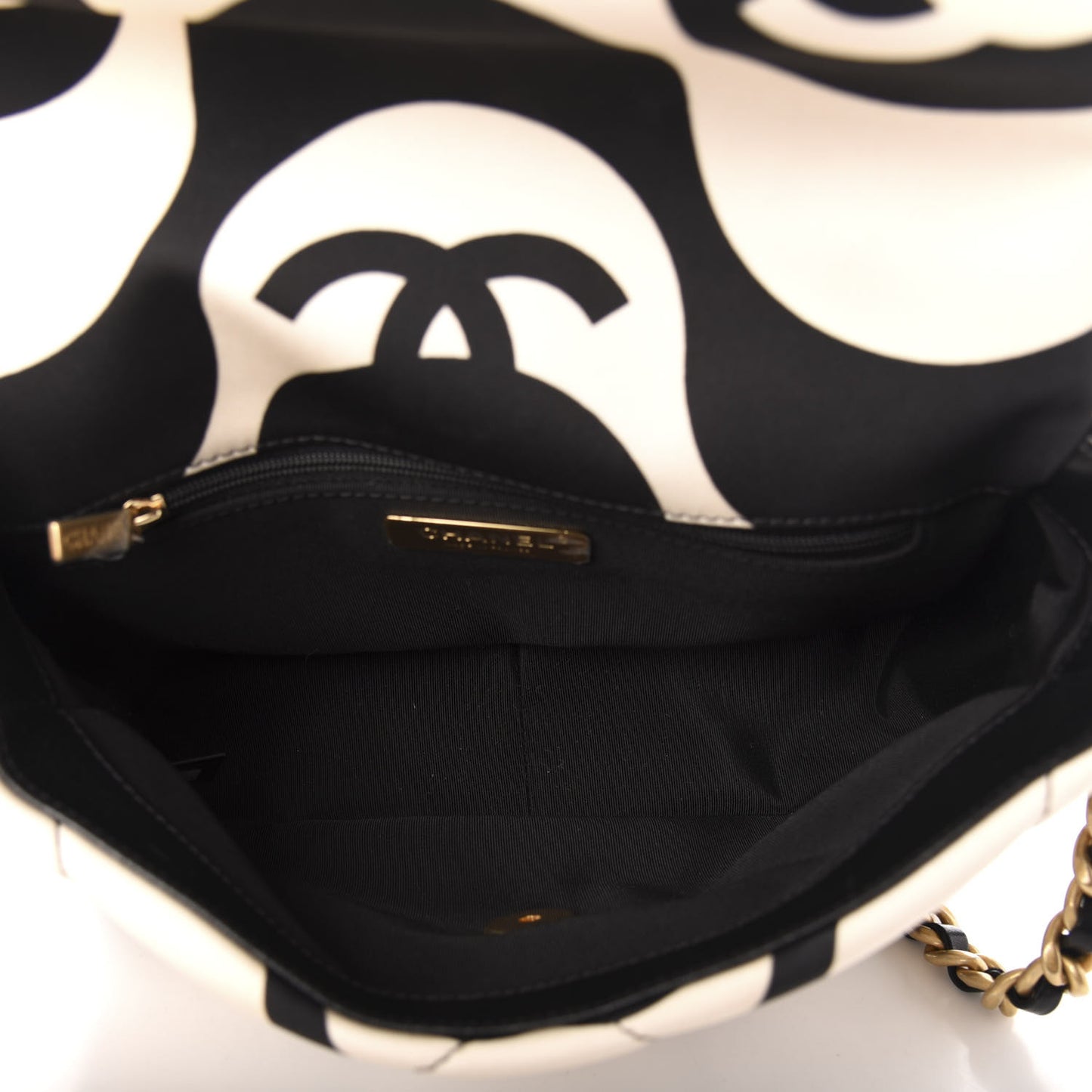 Fabric Printed Medium 19 Flap Black Ecru