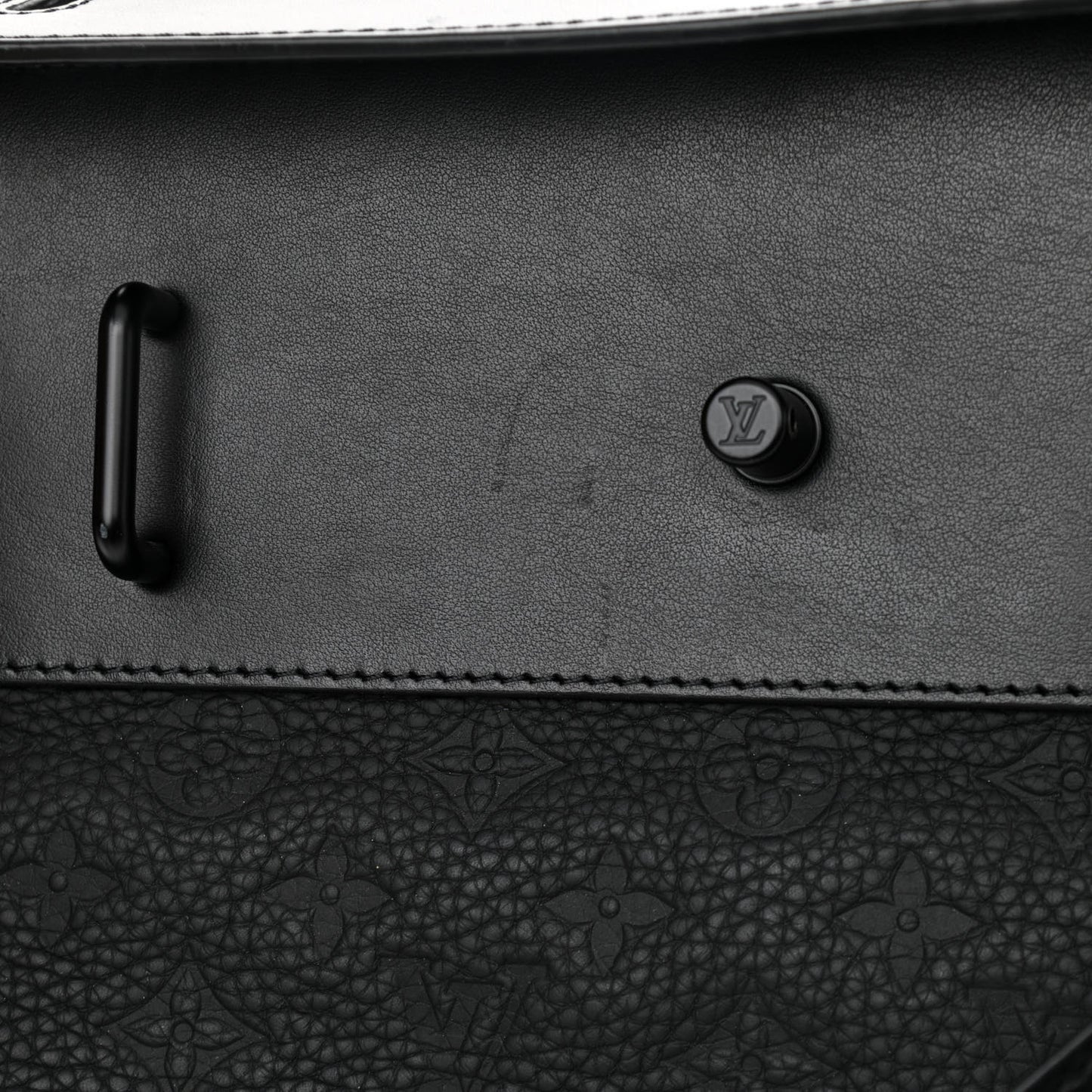 Taurillon Monogram Steamer PM Black
