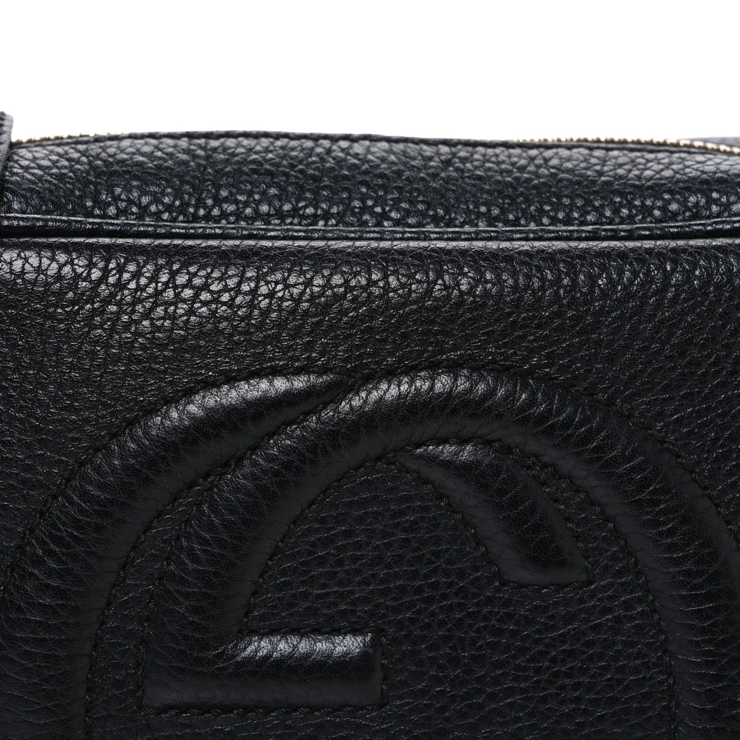 Pebbled Calfskin Small Soho Disco Bag Black