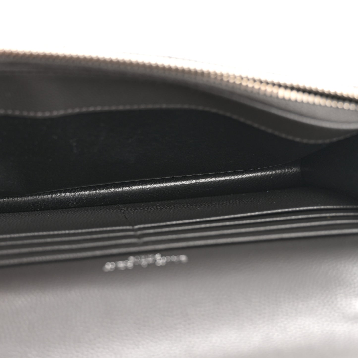Grain De Poudre Matelasse Chevron Monogram Envelope Chain Wallet Asphalt White