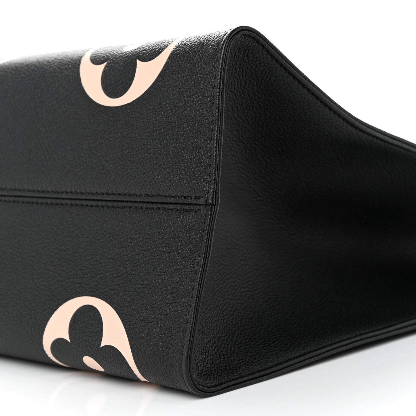 LOUIS VUITTON Empreinte Monogram Giant Onthego GM Black Beige