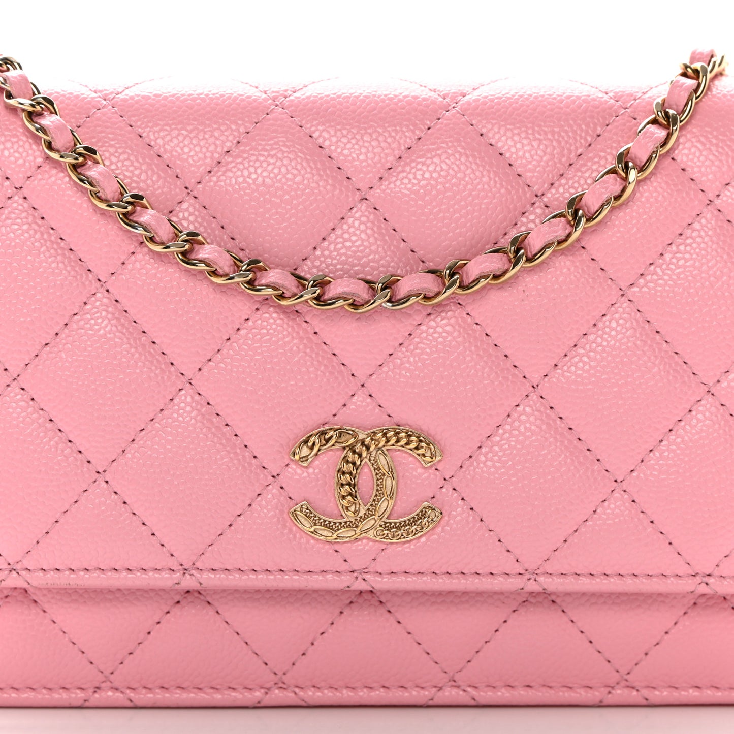 Caviar Quilted Multi Chain Wallet On Chain WOC Light Pink