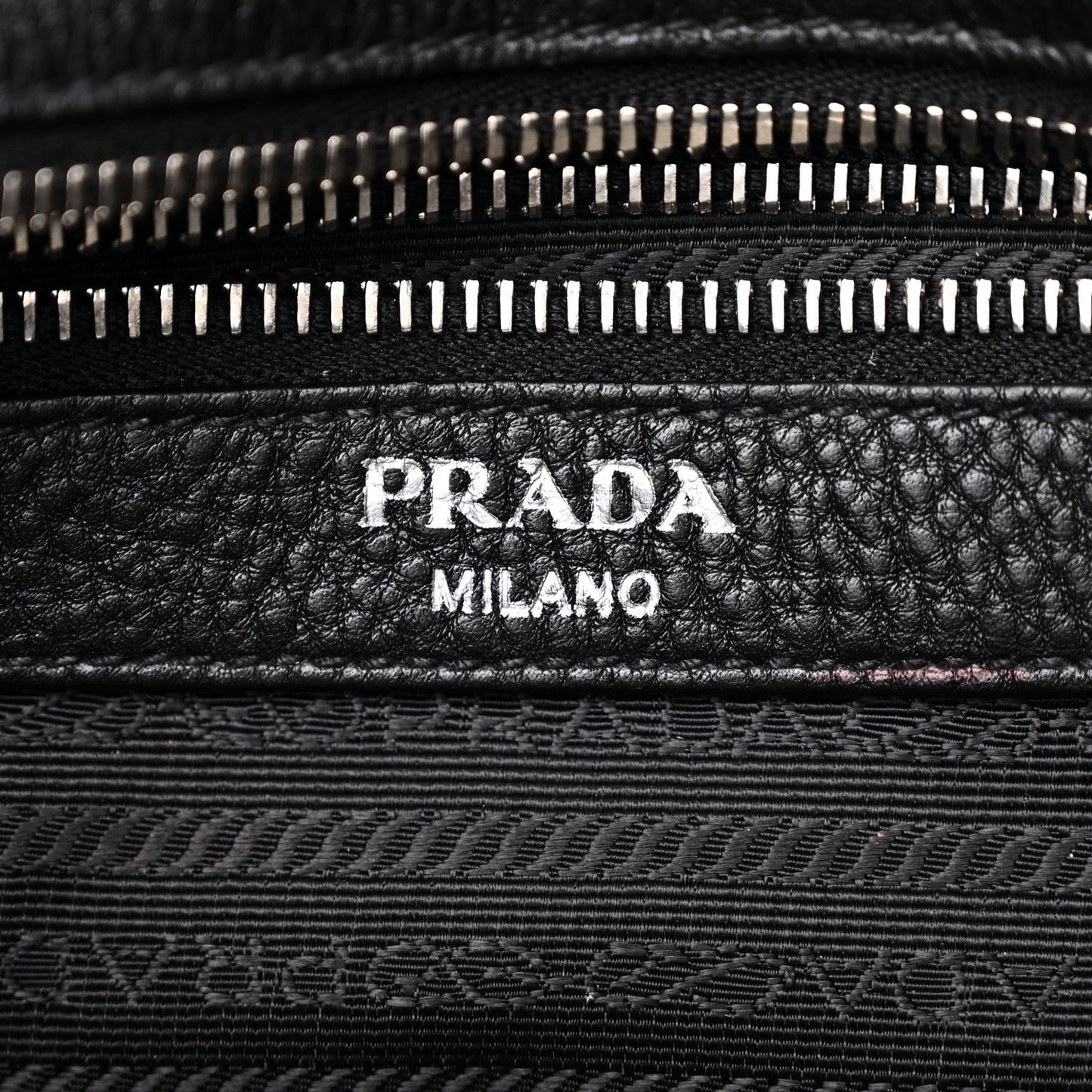 Vitello Phenix Logo Hobo Black