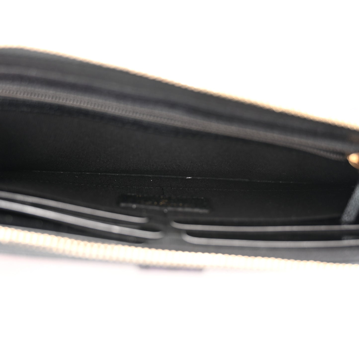 Iridescent Caviar Quilted Classic Pouch With Handle Black