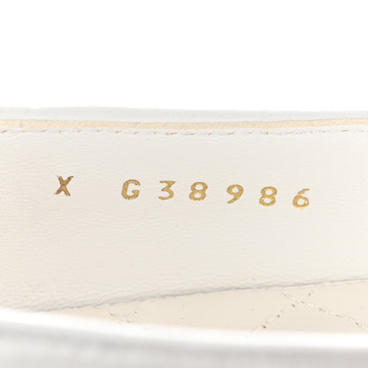 Chanel Shiny Lambskin Lambskin Metal Cap Toe Ankle Chain Ballerina Flats 38 White Black 9 of 17
