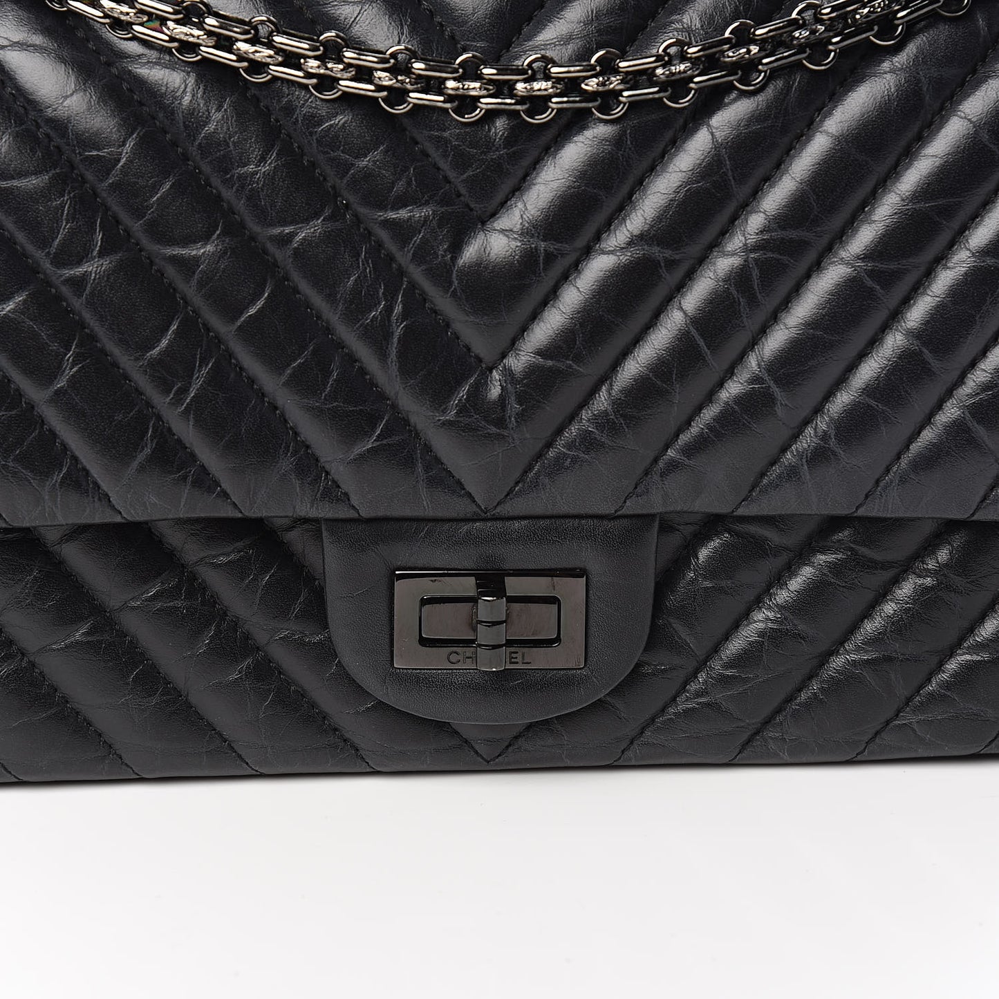 Aged Calfskin Chevron Quilted 2.55 Reissue 225 Flap So Black