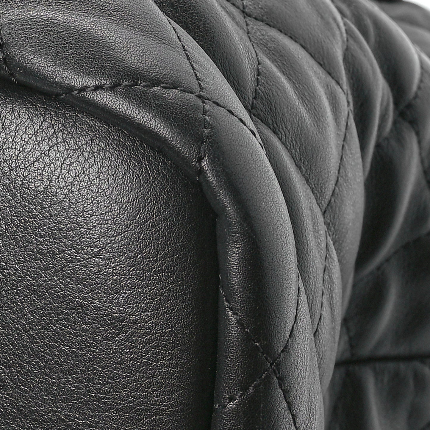 Calfskin Quilted ES Giant Travel Bag Black