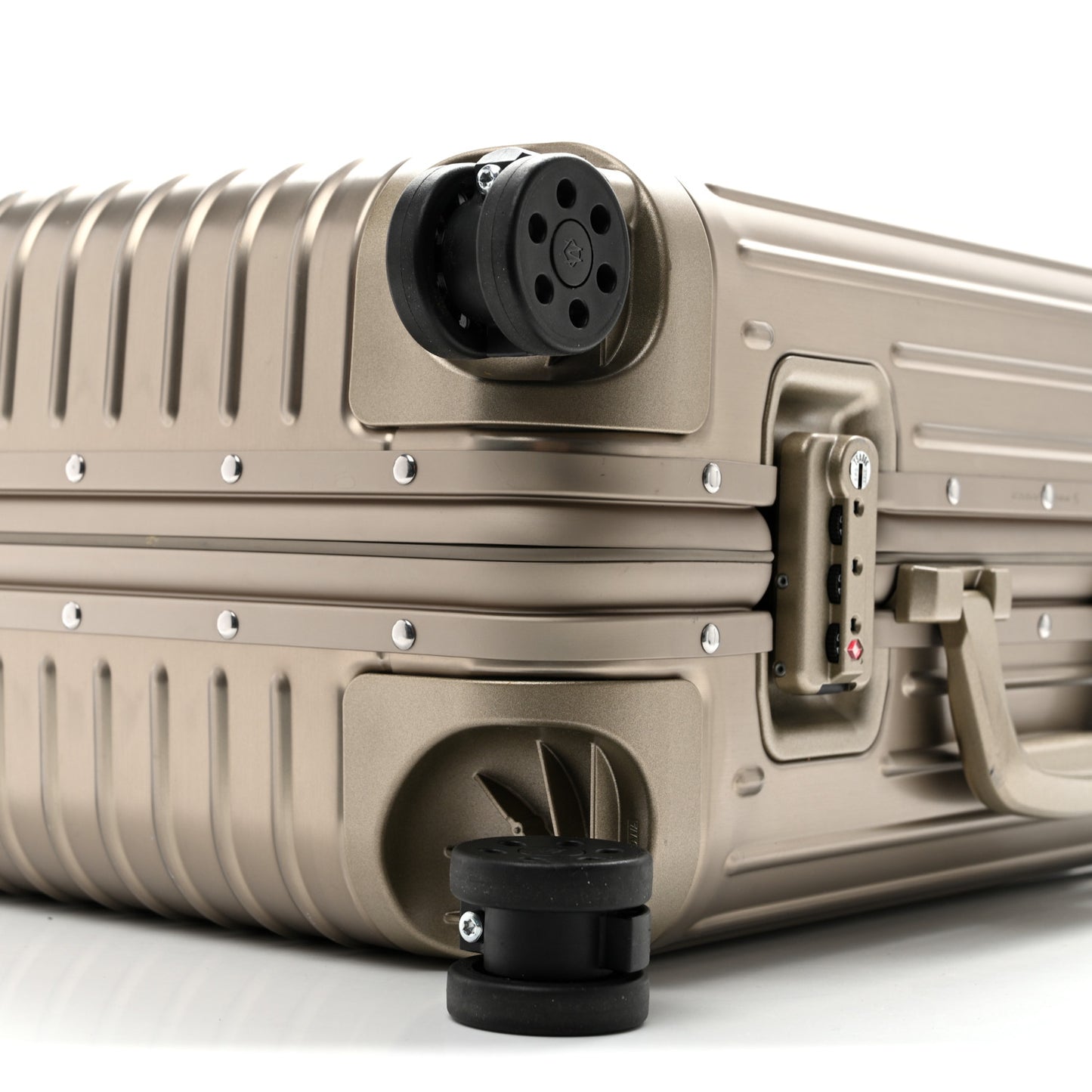 Aluminum Original Cabin Titanium