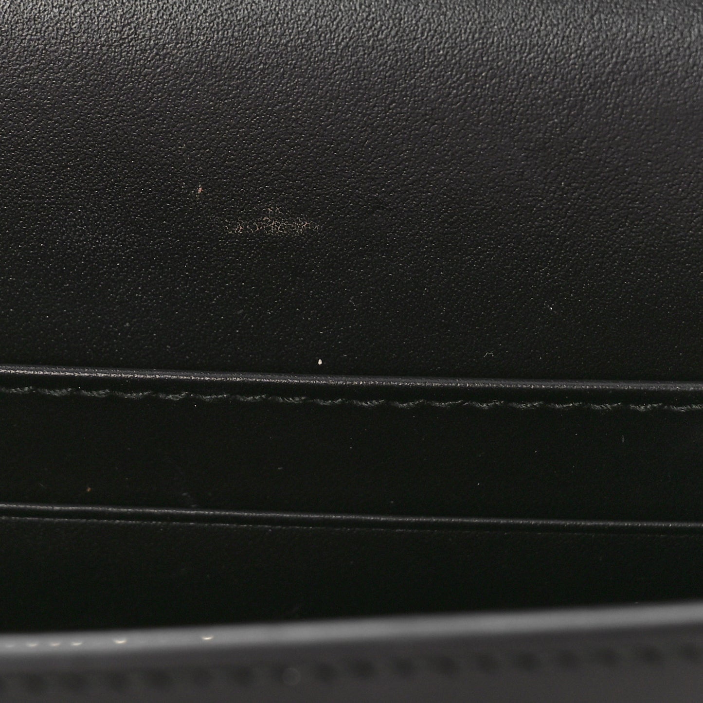 Guccissima Signature Bowy Chain Wallet Black