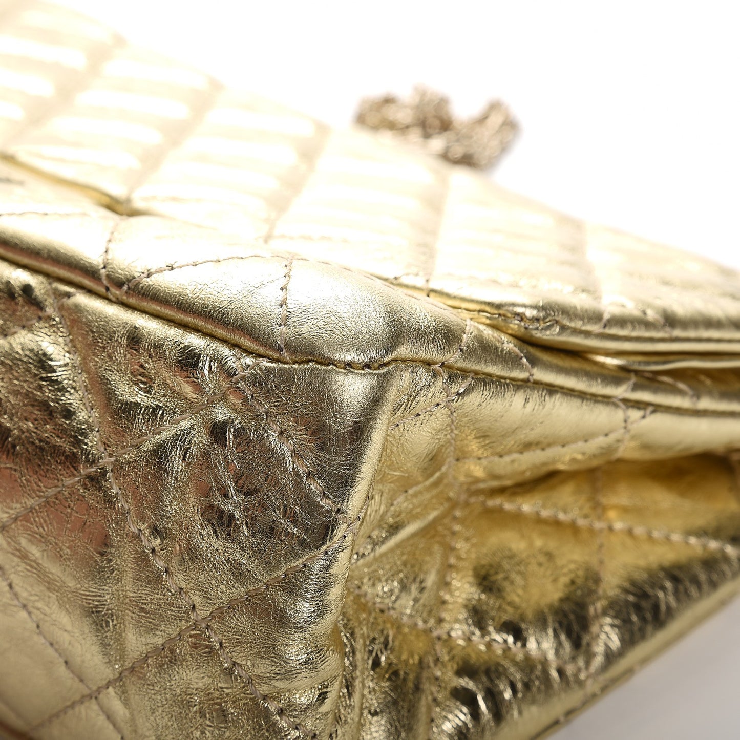 Metallic Aged Calfskin Quilted 2.55 Reissue 227 Flap Gold