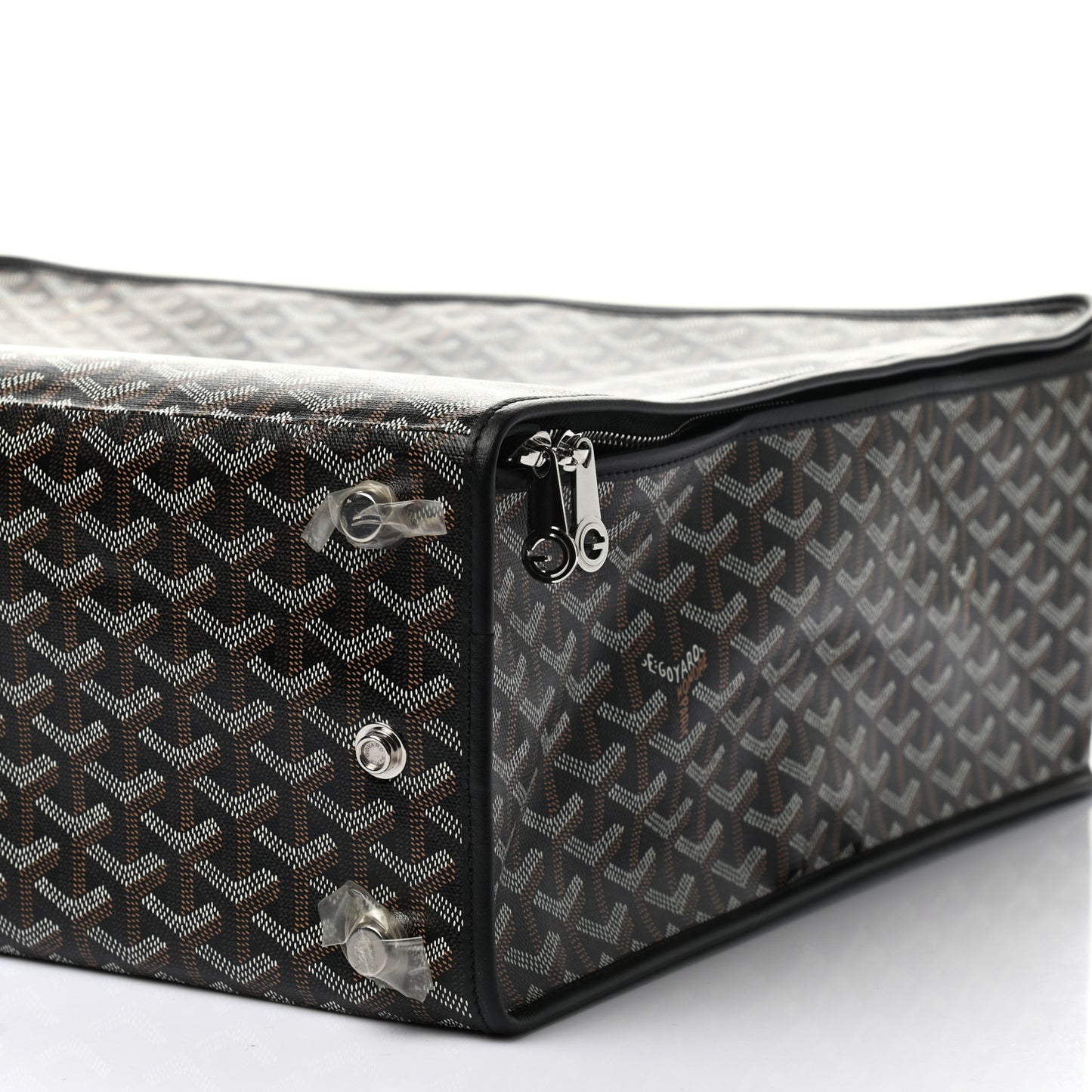 Goyardine Caravelle 50 Folding Suitcase Black