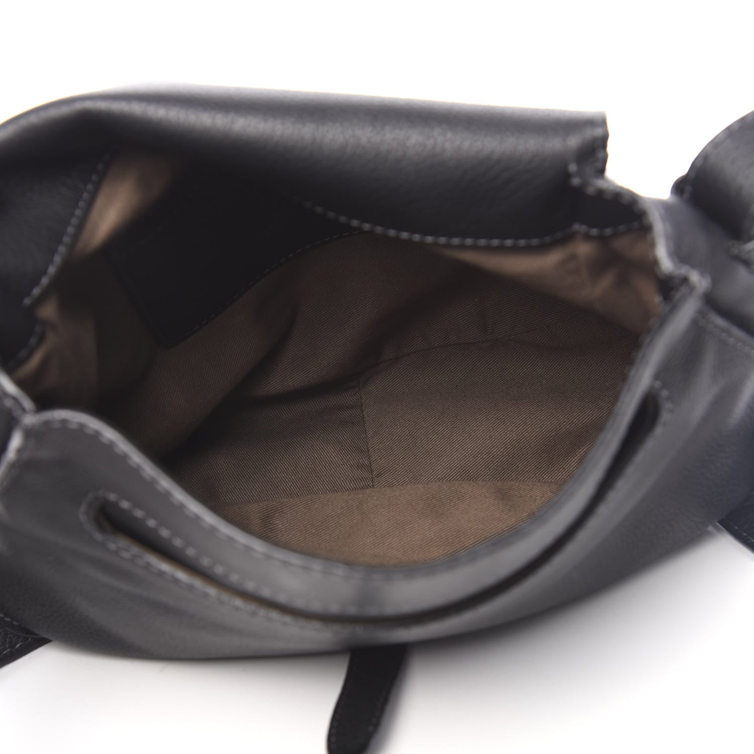 Chloe Calfskin Medium Marcie Round Crossbody Bag Black 5 of 12