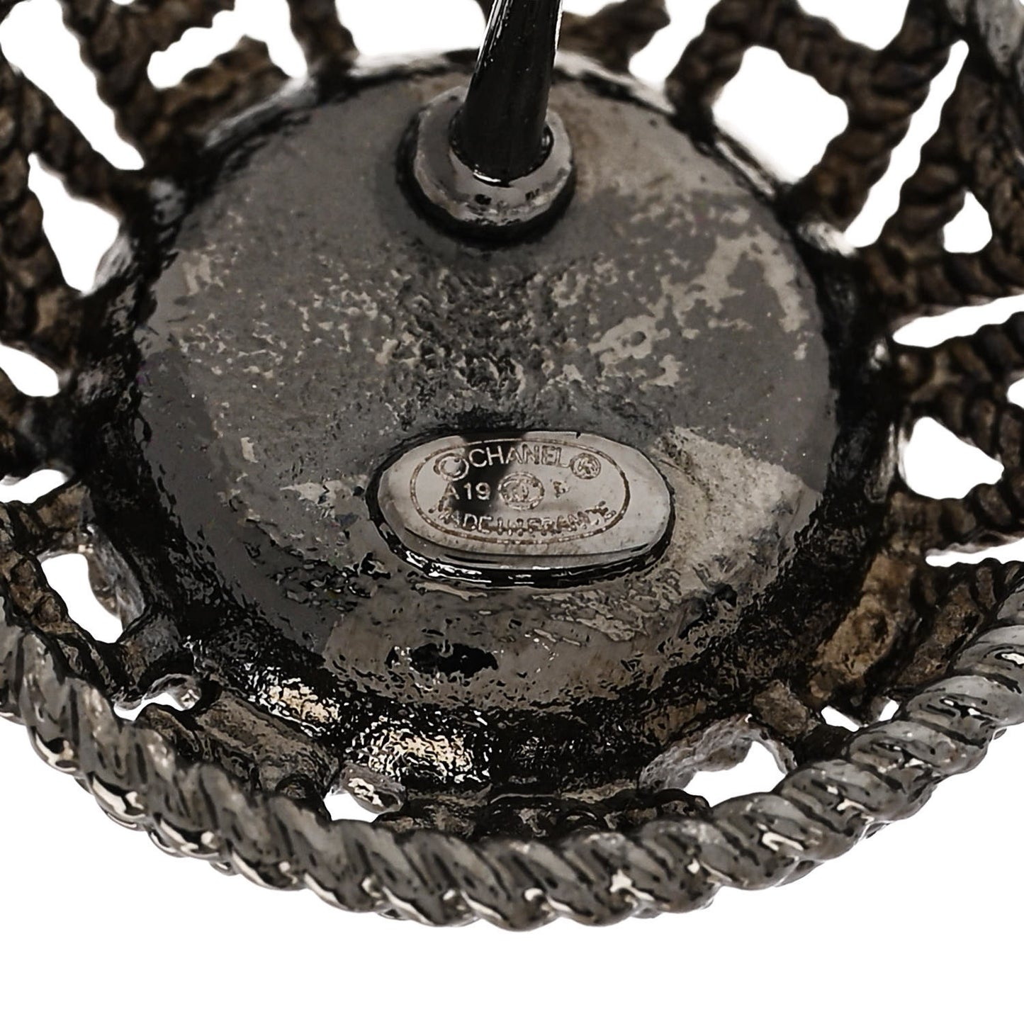 Pearl CC Round Earrings Ruthenium Dark Grey