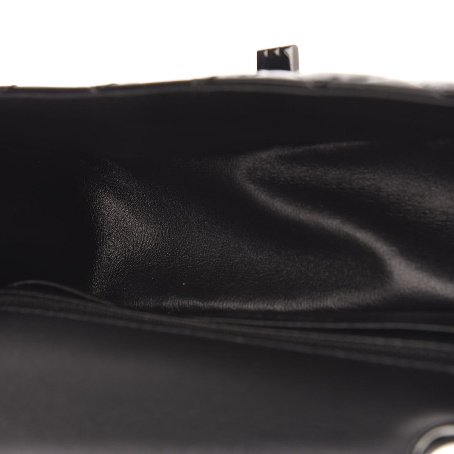 Patent Calfskin Quilted 2.55 Reissue Mini Flap So Black