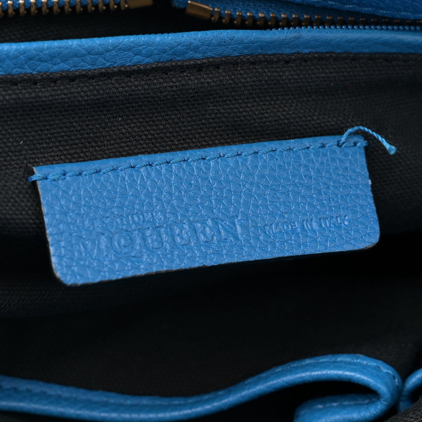 Pebbled Calfskin Large Skull Padlock Zip Around Tote Cobalt