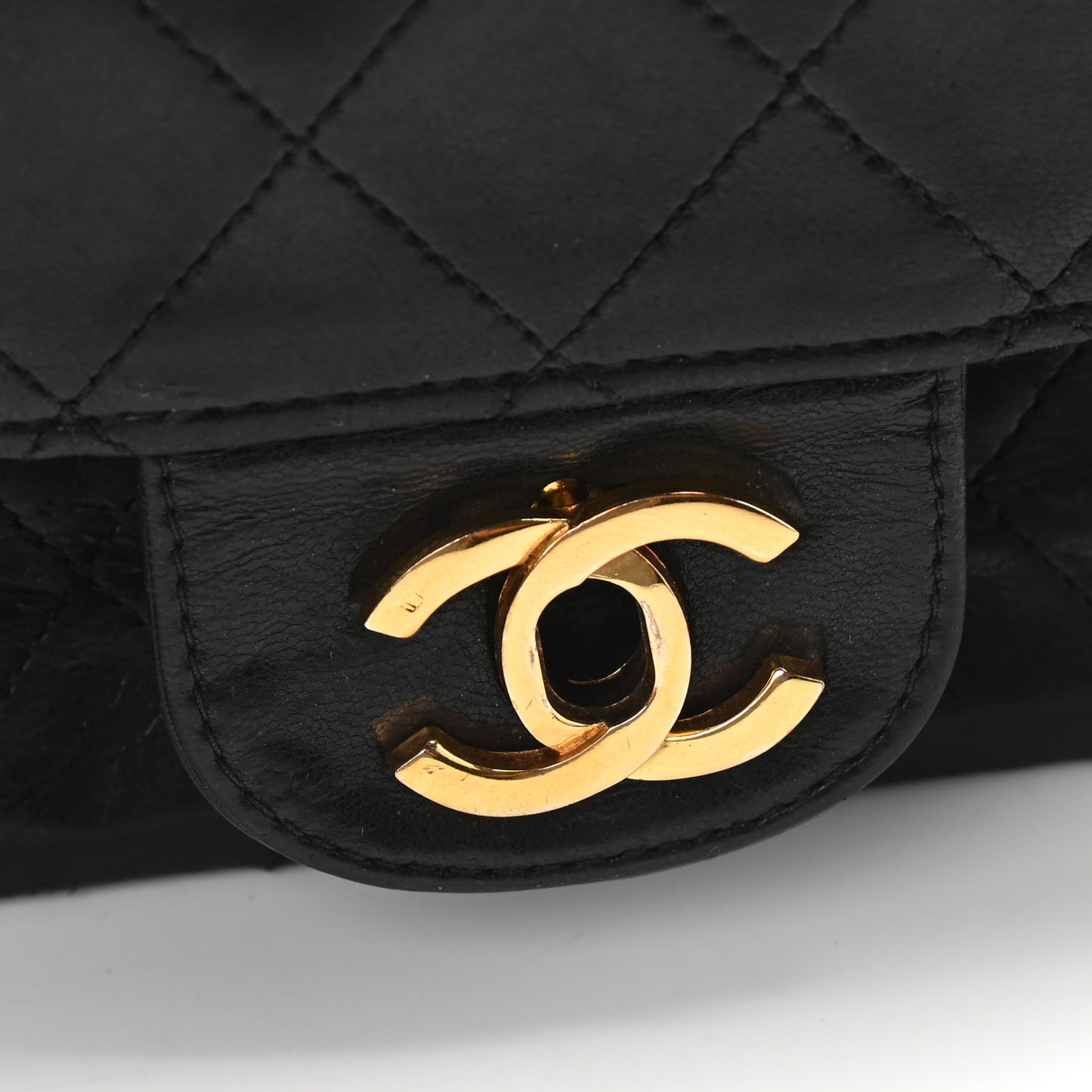 Lambskin Quilted Medium Double Flap Bijoux Chain Black
