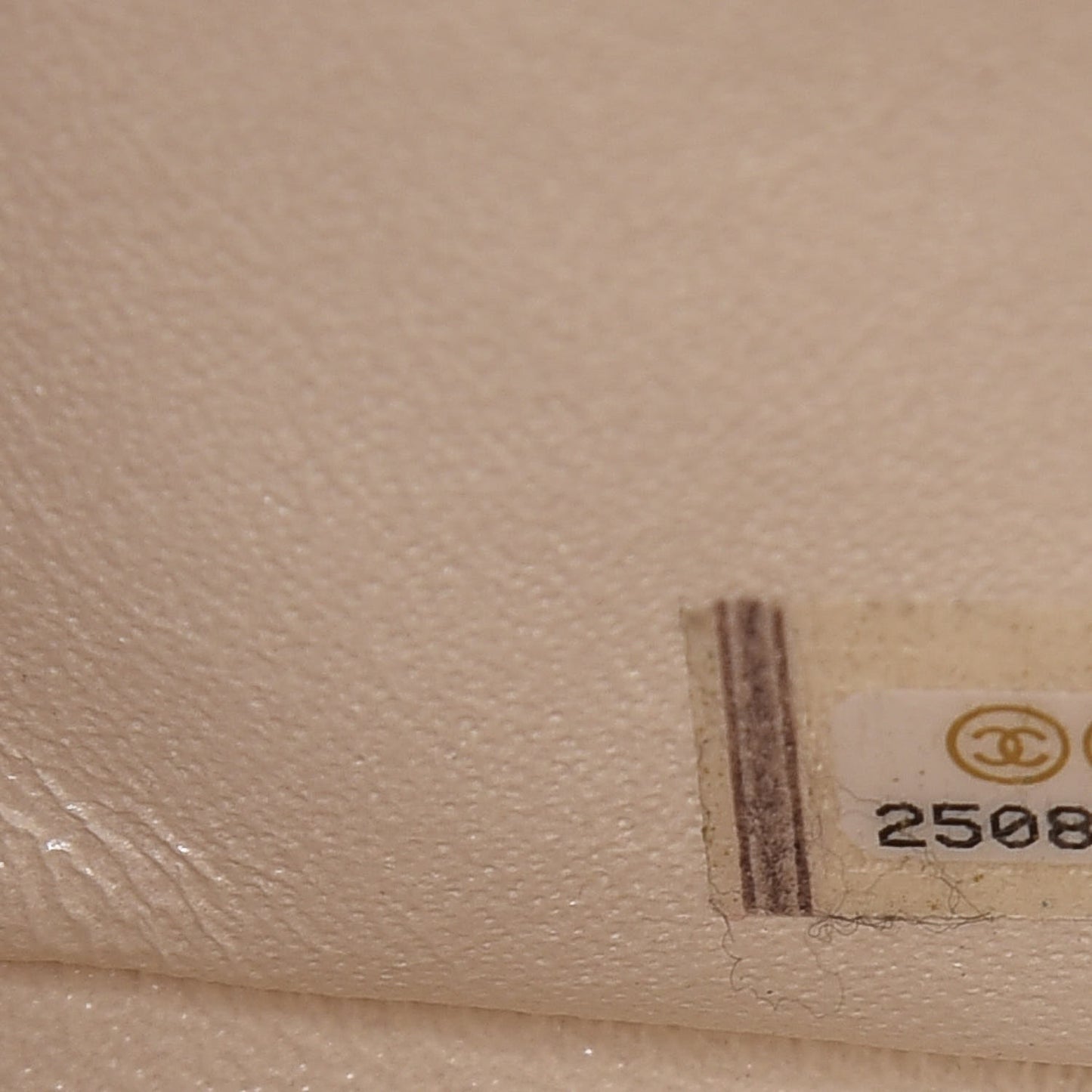 Metallic Aged Calfskin Quilted 2.55 Reissue 226 Flap White
