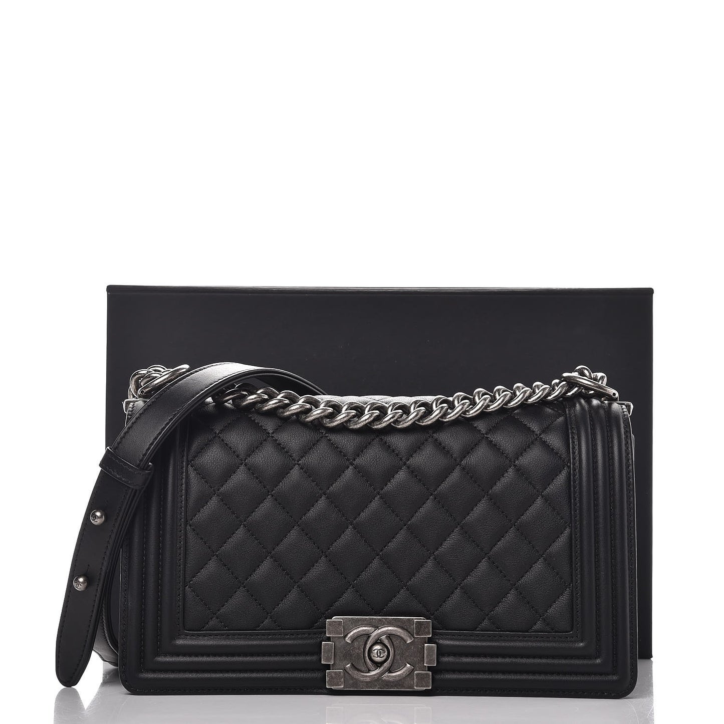 Calfskin Quilted Medium Boy Flap Black