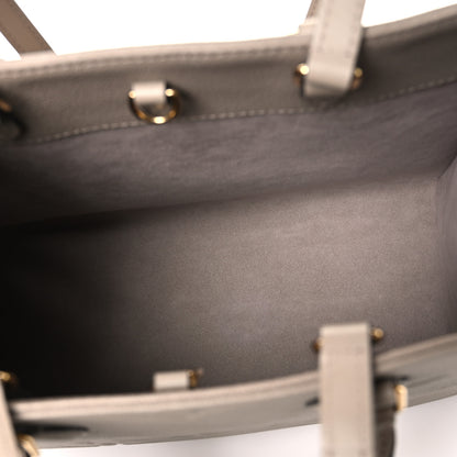 Louis Vuitton Empreinte Monogram Giant Onthego MM Tourterelle 4 of 8
