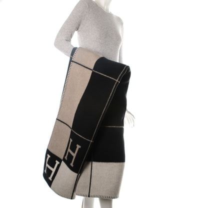 Hermes Wool Cashmere Avalon III Blanket Ecru Black 2 of 4