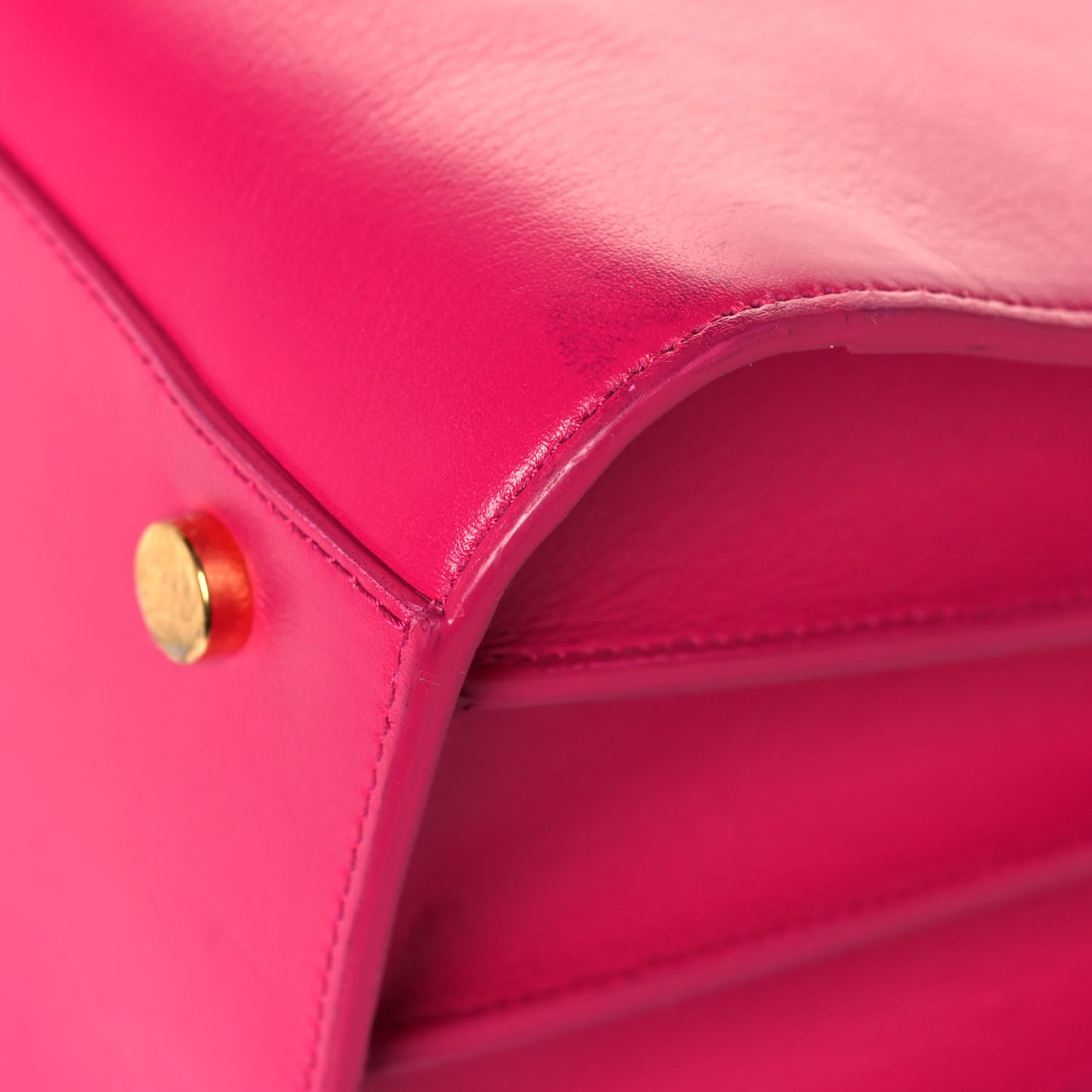 Calfskin Small Sac De Jour Lipstick Fuchsia
