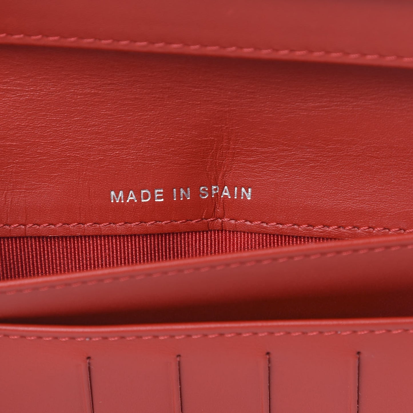 Caviar Quilted CC Long Double Wallet Red