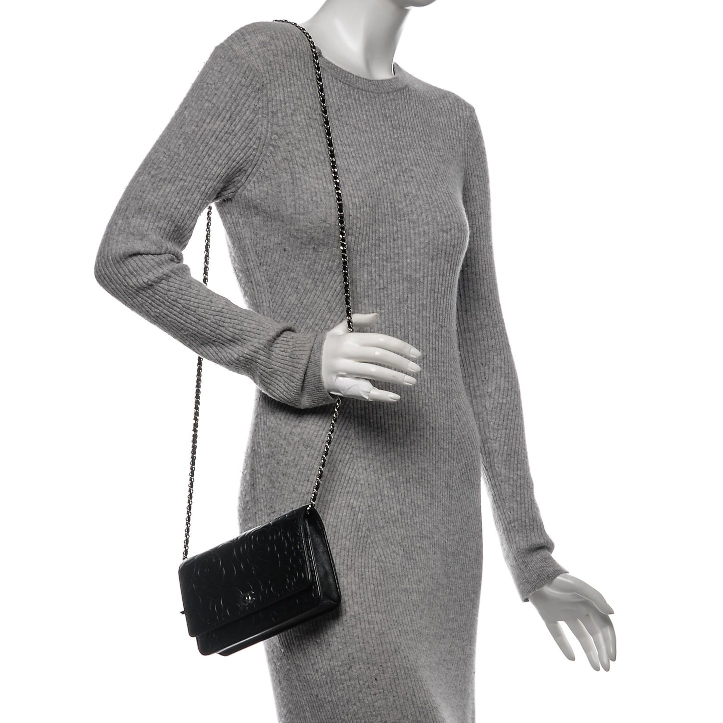 Lambskin Camellia Wallet on Chain WOC Black