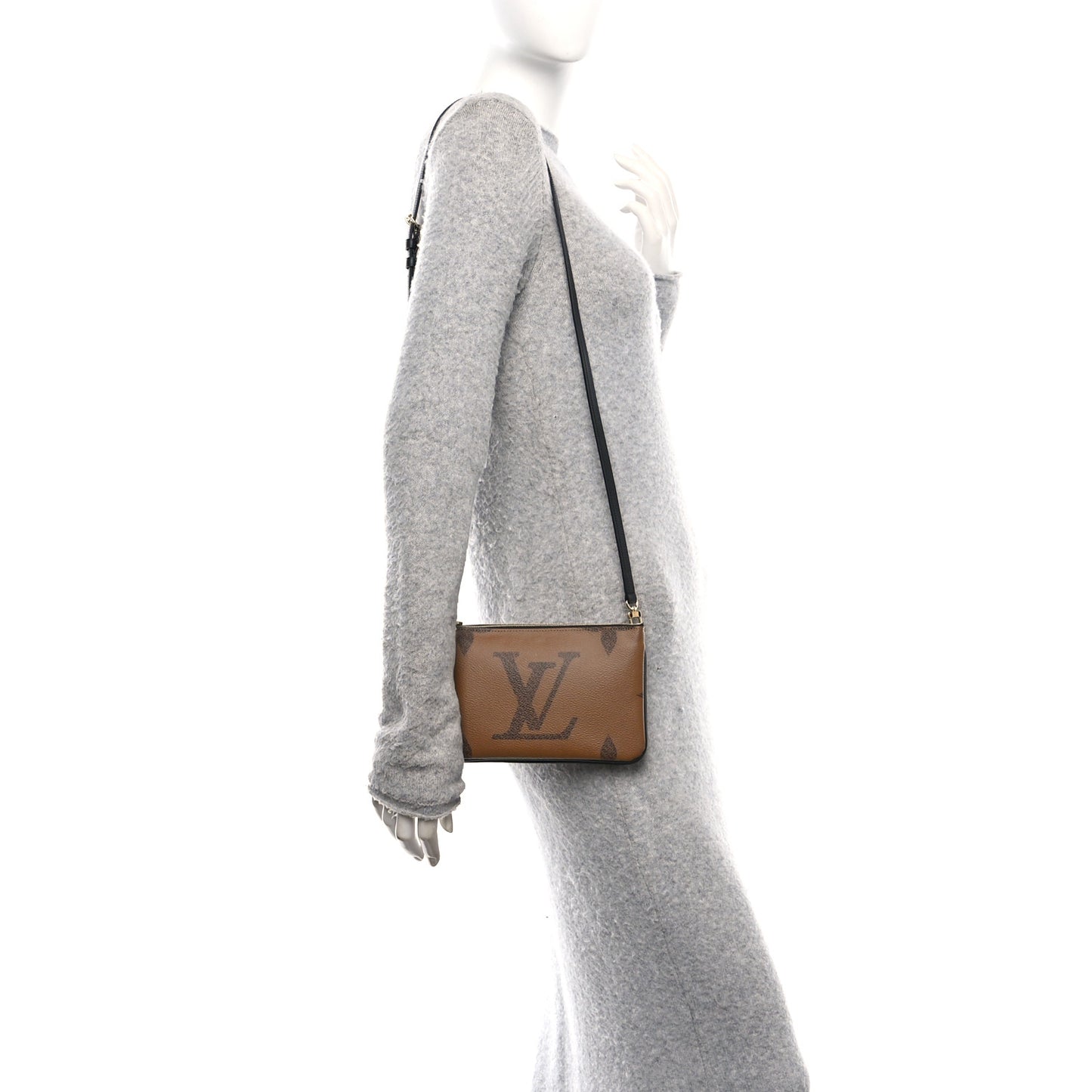Reverse Monogram Giant Double Zip Pochette