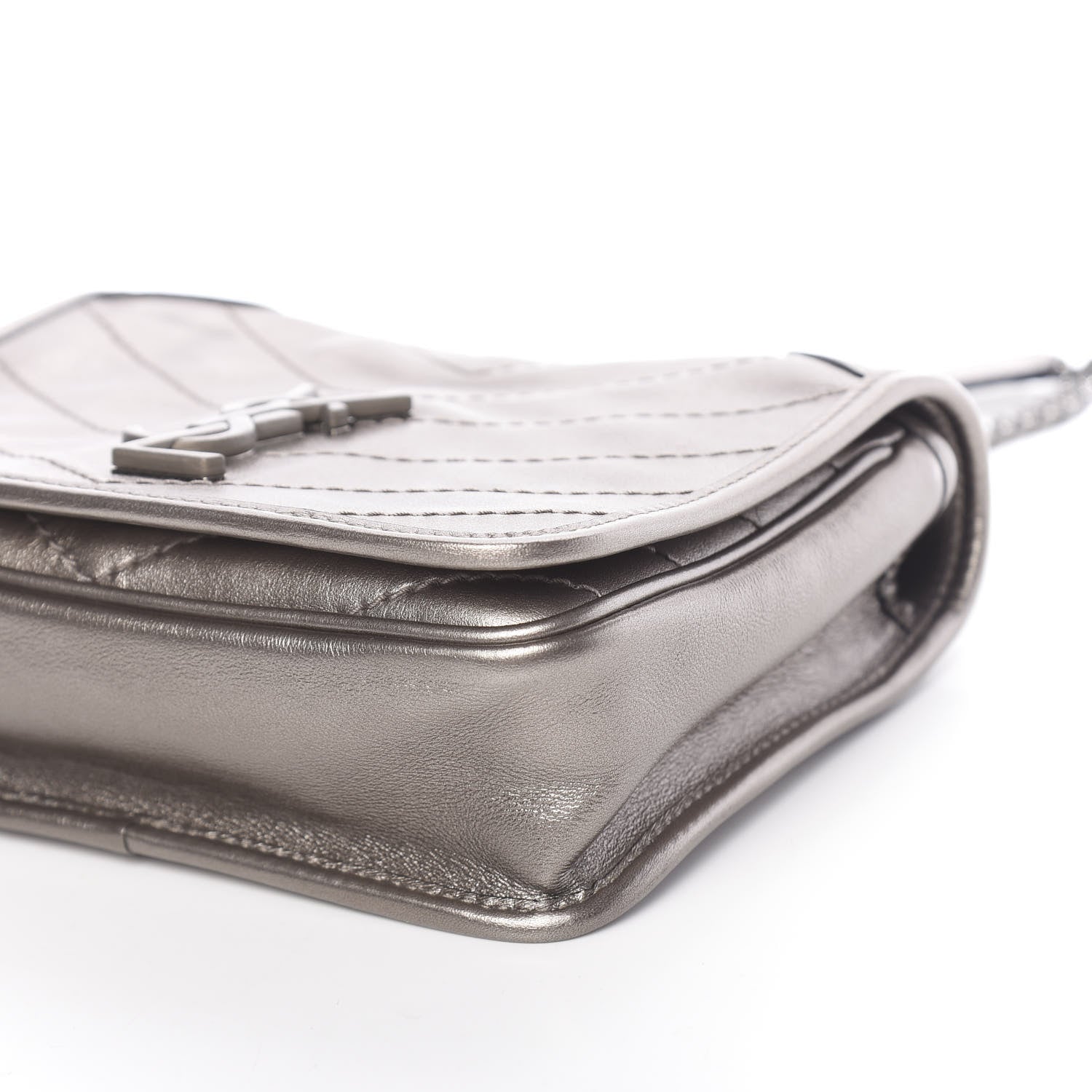 Saint Laurent Metallic Calfskin Matelasse Monogram Niki Chain Wallet Platinum 8 of 9