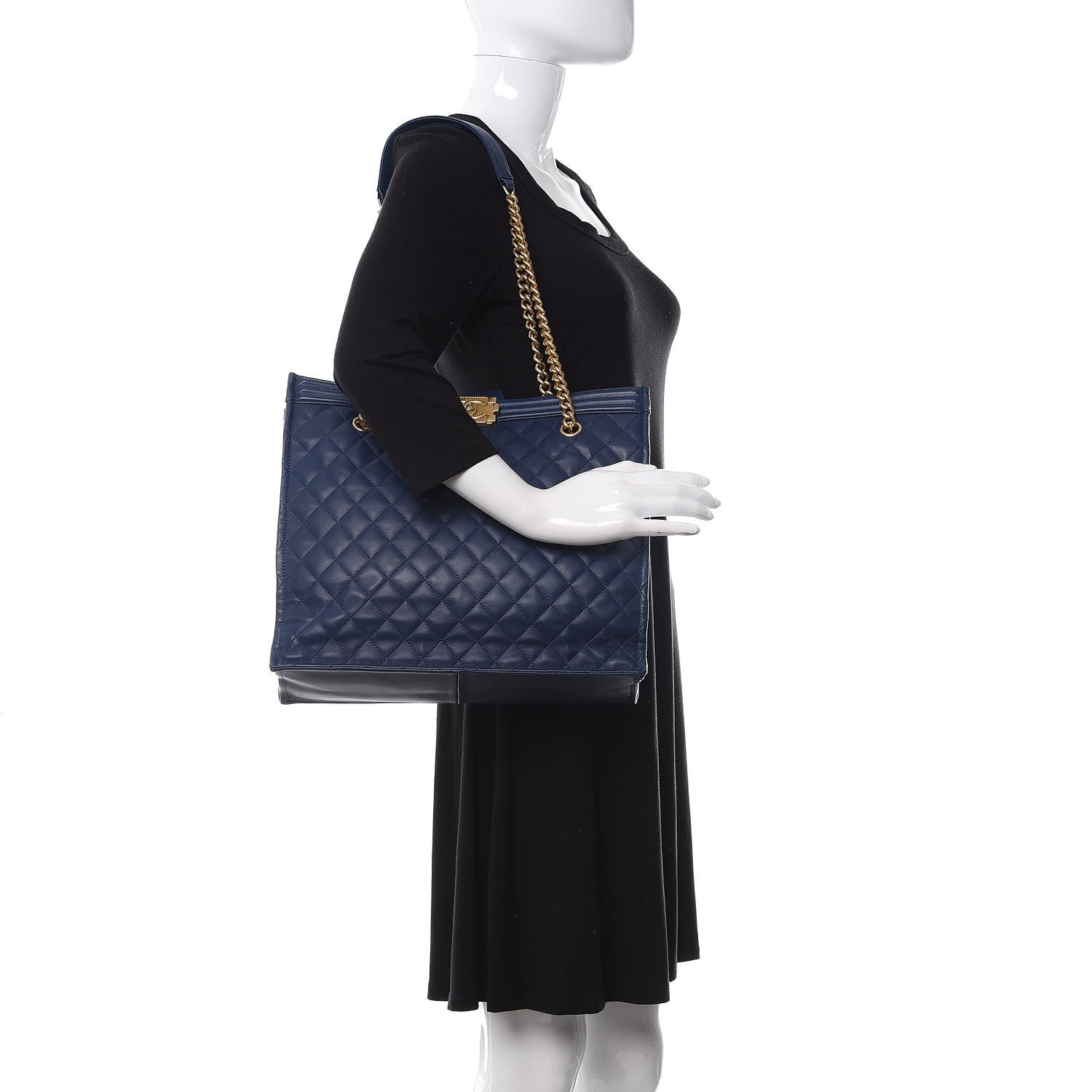 Chanel Calfskin Quilted Large Boy Tote Navy 2 of 10