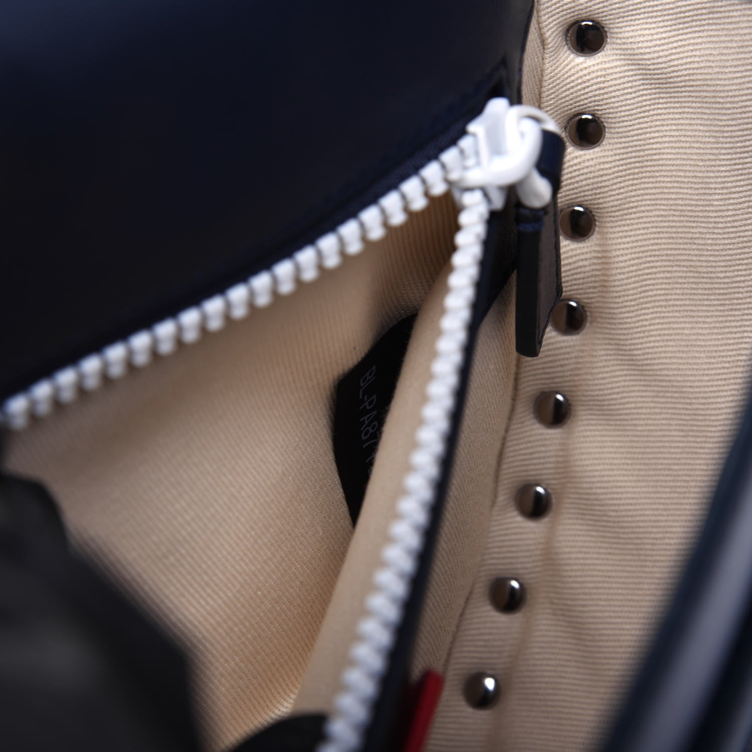 Valentino Garavani Vitello Colorblock Large Free Rockstud Halfmoon Saddle Bag Marine White 10 of 15