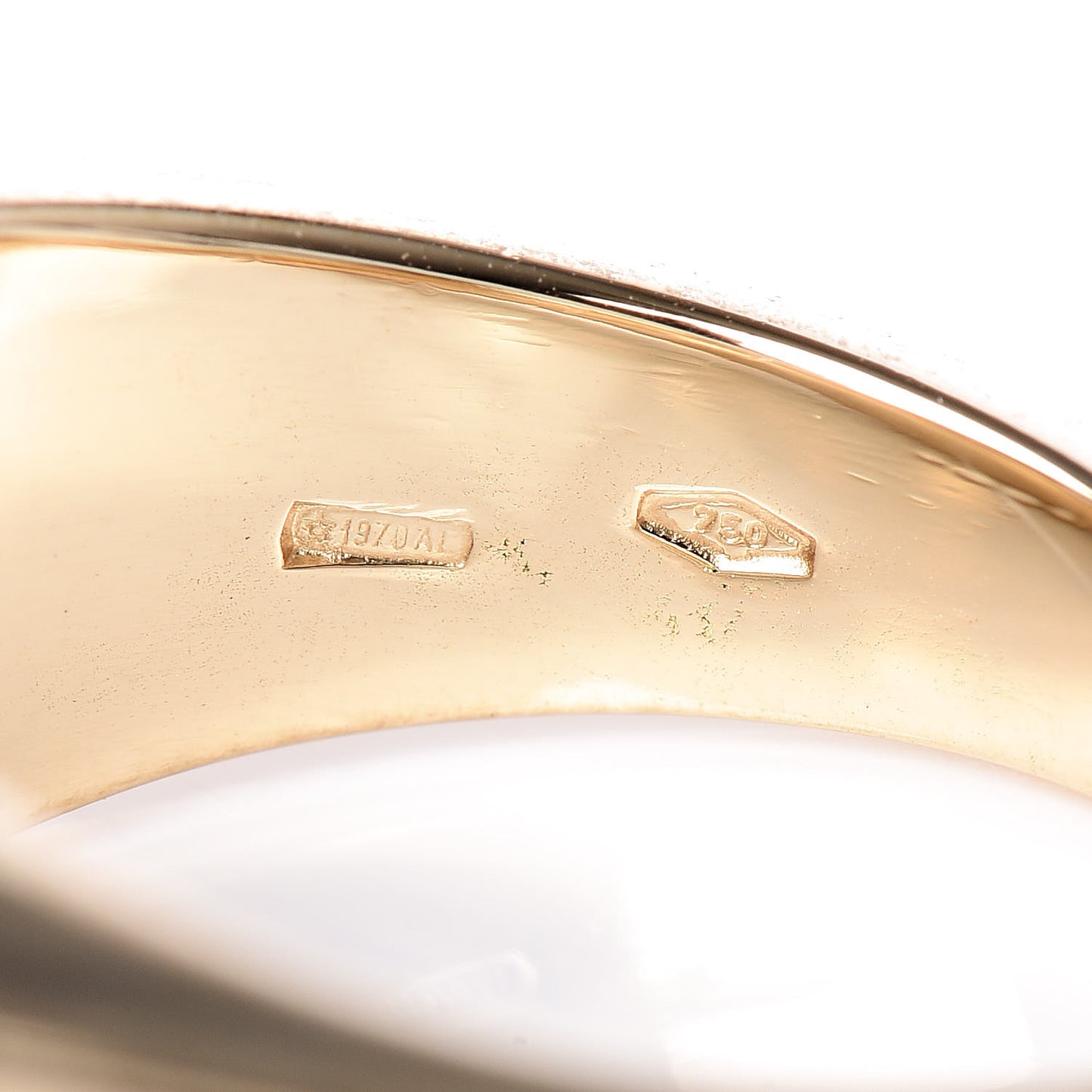 18K Yellow Gold White Ceramic Tronchetto Ring 52 6