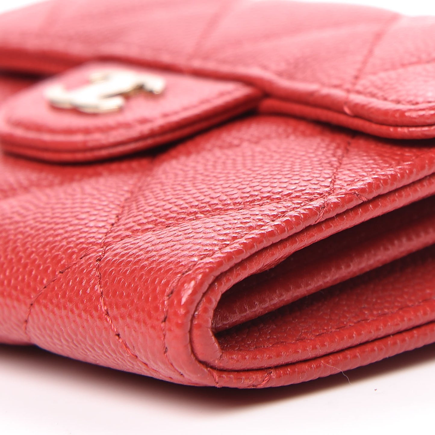 Caviar Quilted Flap Card Holder On Chain Red