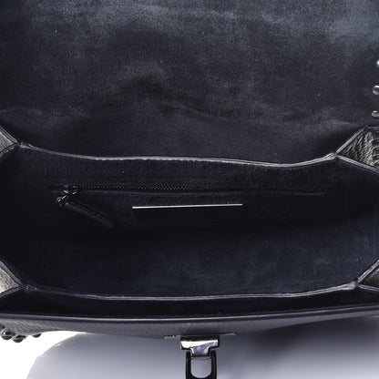 Valentino Garavani Pebbled Calfskin Onyx Medium Rockstud Rolling Flap Saddle Bag Black 4 of 8